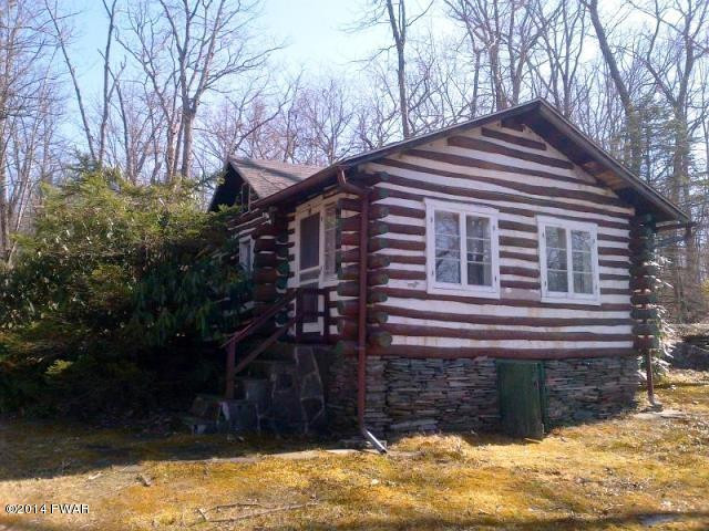 105 Mosier Road Dingmans Ferry, PA 18328 - Photo 14 of 16