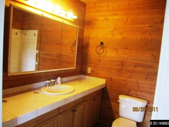 10890 Chestnut Street Reno, NV 89506 - Photo 8 of 13 Photo 8
