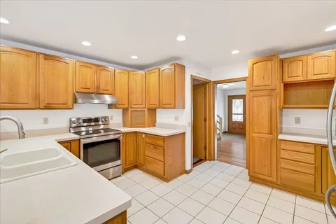 $785,000 | 4901 Waukesha Street, Madison, WI 53705