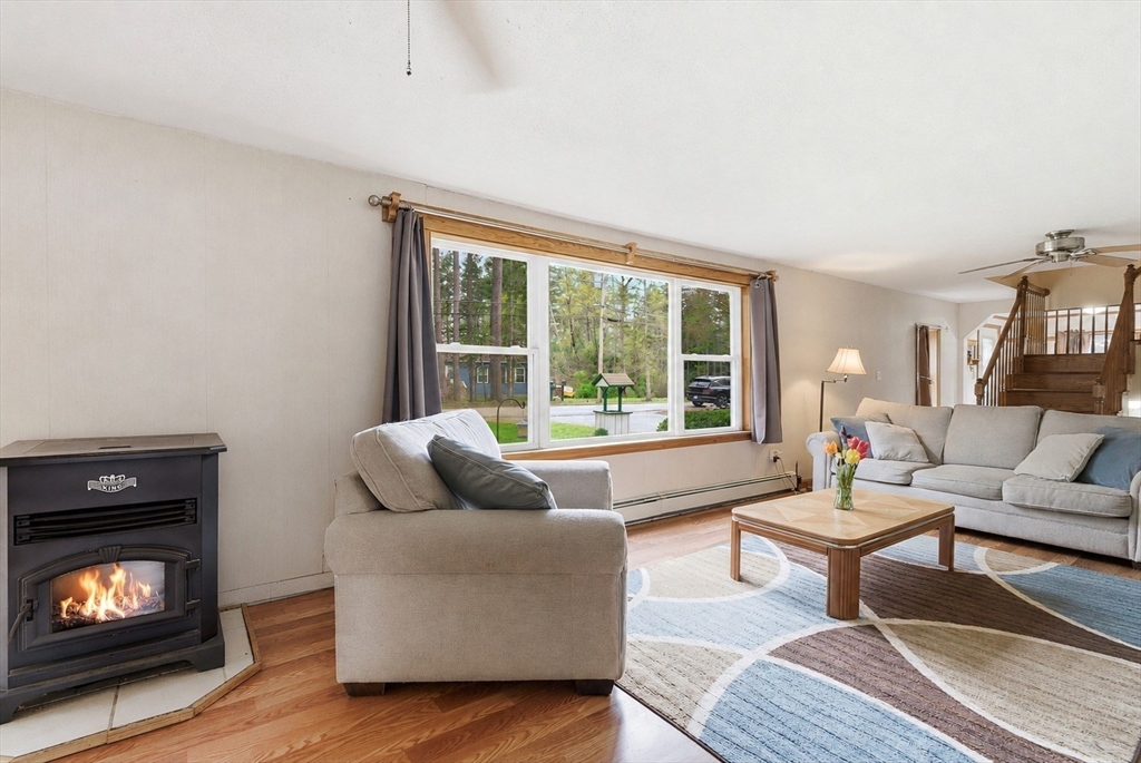 35 Royalston Road North Winchendon, MA 01475 - Photo 7 of 42