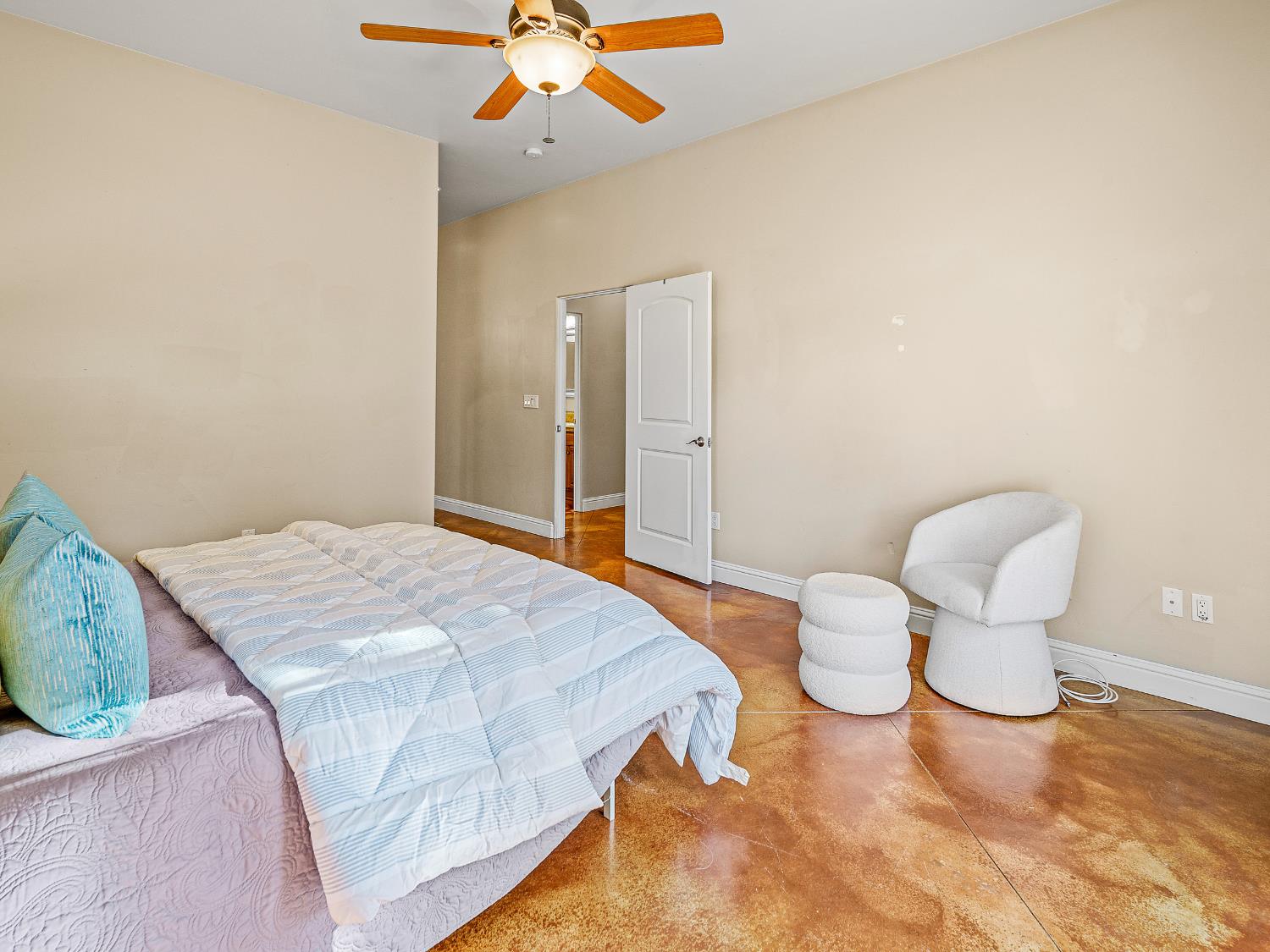 7075 Ridge Road Newcastle, CA 95658 - Photo 10 of 20 Gallery Image 10