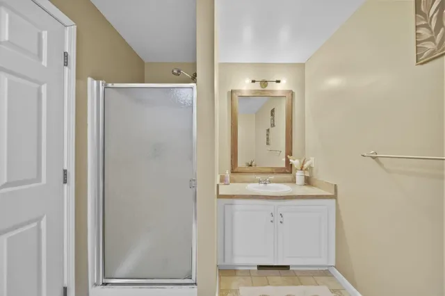 $319,900 | 3584 Hunters Court, Grass Lake, MI 49240