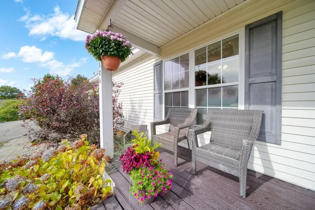 $319,900 | 3584 Hunters Court, Grass Lake, MI 49240