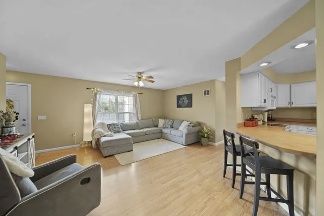 $319,900 | 3584 Hunters Court, Grass Lake, MI 49240