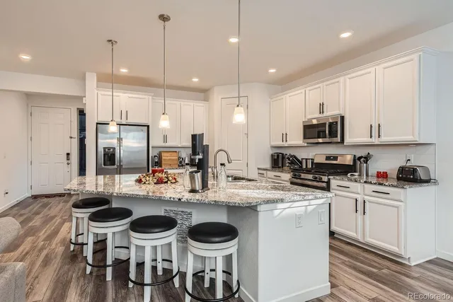 $585,000 | 9308 Inca Dove Circle, Littleton, CO 80125