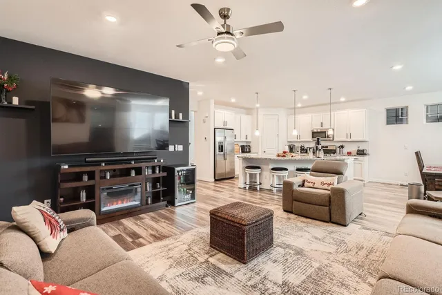 $585,000 | 9308 Inca Dove Circle, Littleton, CO 80125