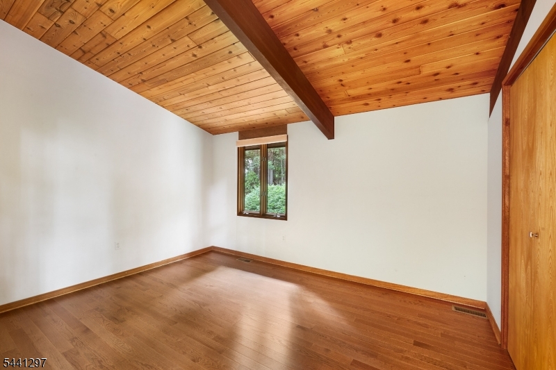6 Farm Road Chester, NJ 07930 - Photo 33 of 41