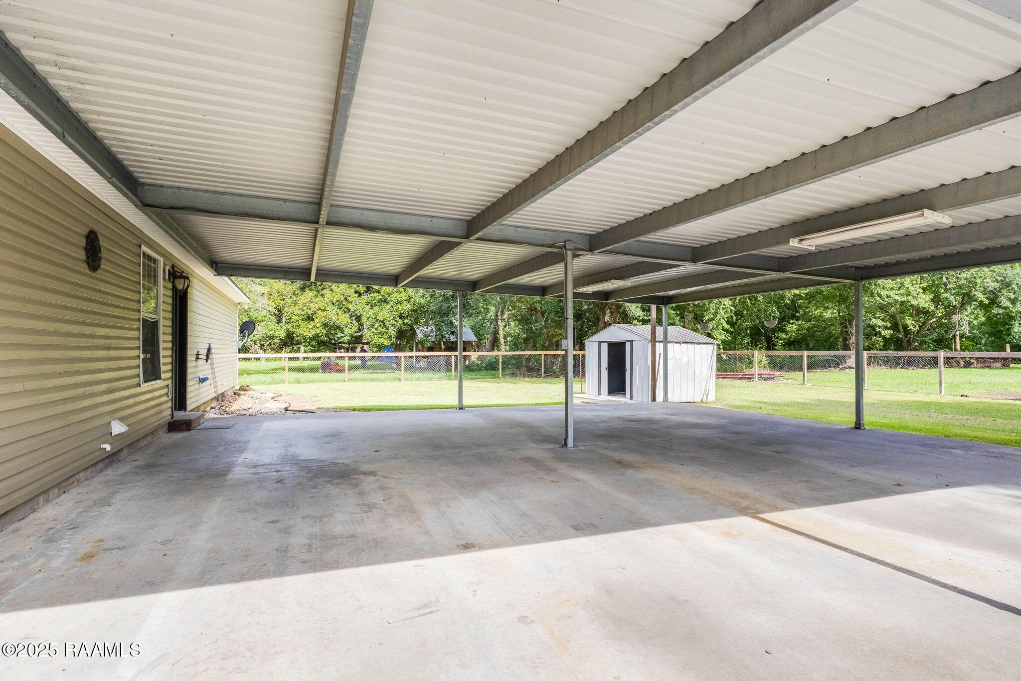 400 Lebesque Road Lafayette, LA 70507 - Photo 15 of 17 Carport Parking