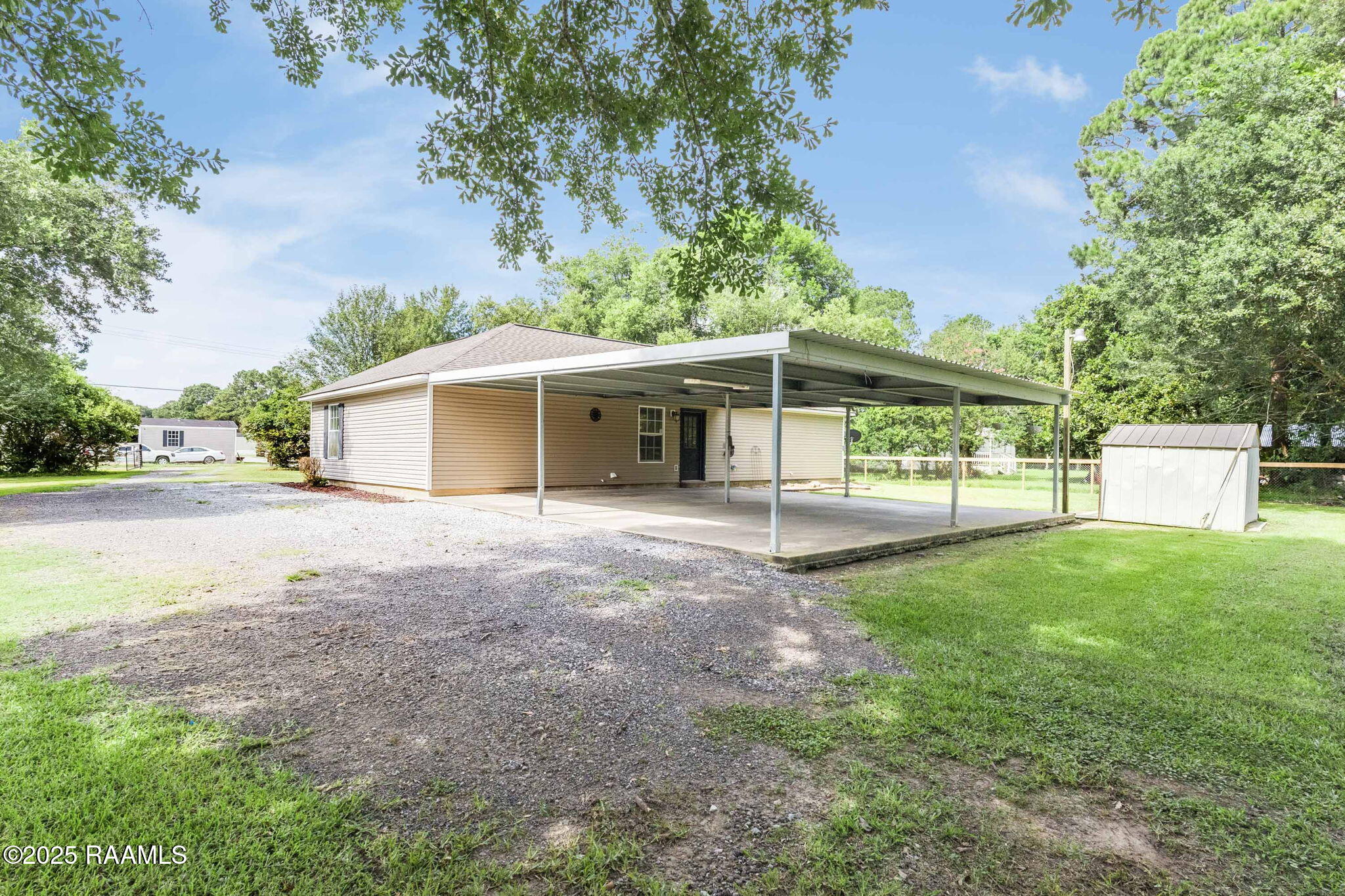 400 Lebesque Road Lafayette, LA 70507 - Photo 17 of 17 Backyard area