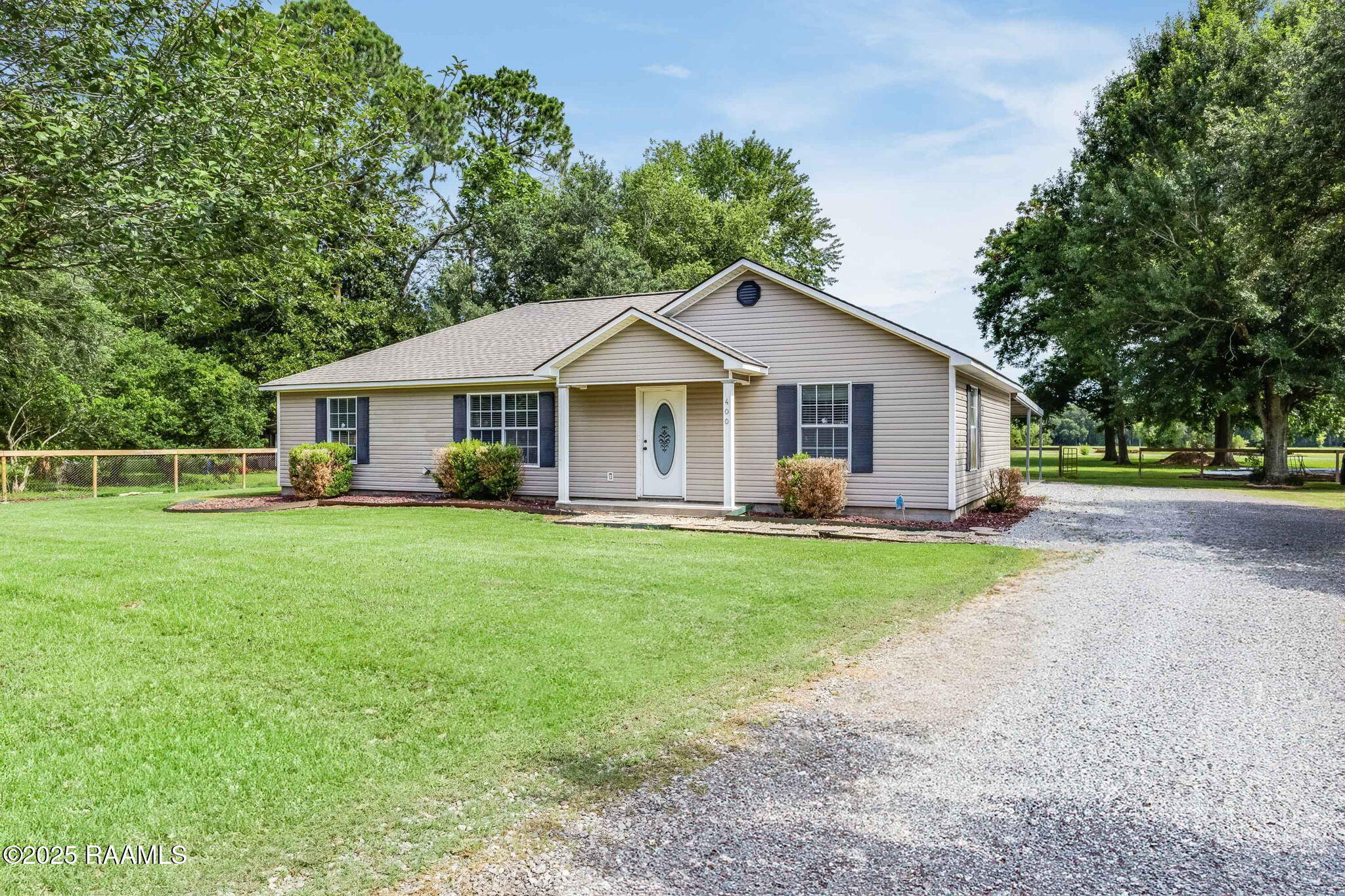 400 Lebesque Road Lafayette, LA 70507 - Photo 2 of 17 400 Lebesque Road