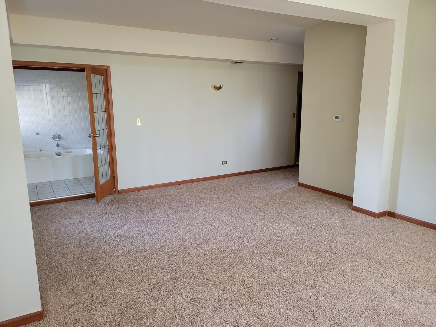 27W130 Bauer Road Naperville, IL 60563 - Photo 10 of 19