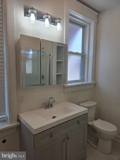 $3,000 | 1049 West Lancaster Avenue, Unit 2, Bryn Mawr, PA 19010