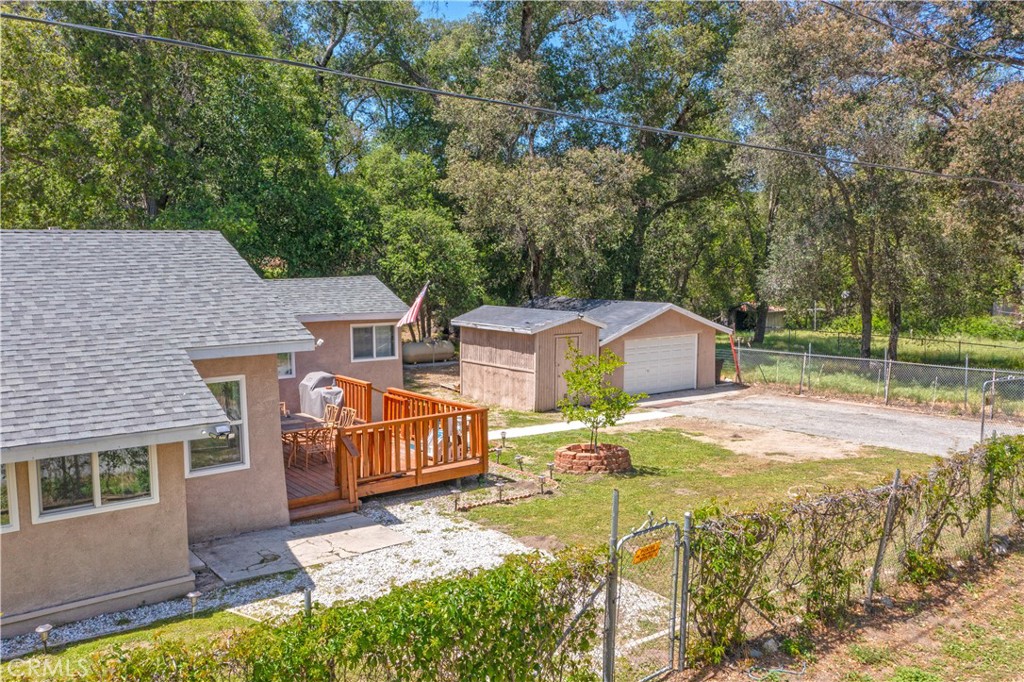 18839 Deer Trail Road Banning, CA 92220 - Photo 3 of 47 front view of a house with a yard