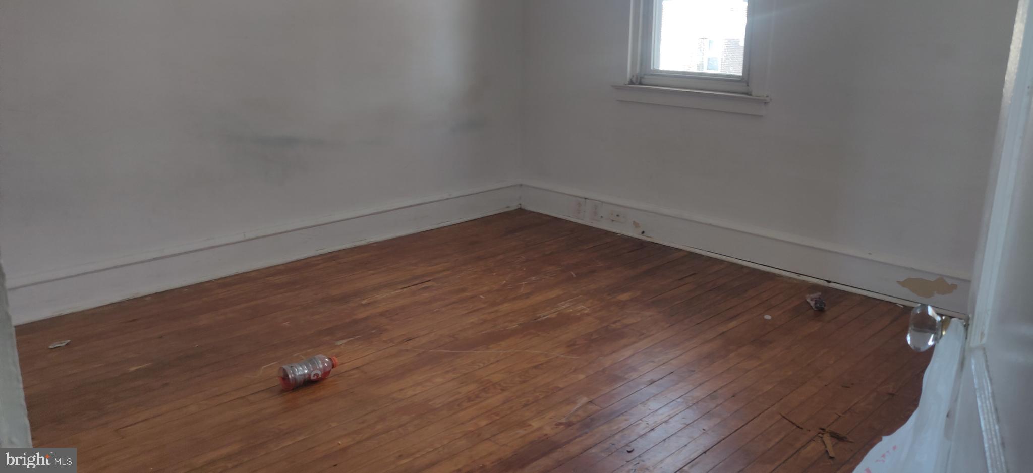 628 Copley Road Upper Darby, PA 19082 - Photo 7 of 10