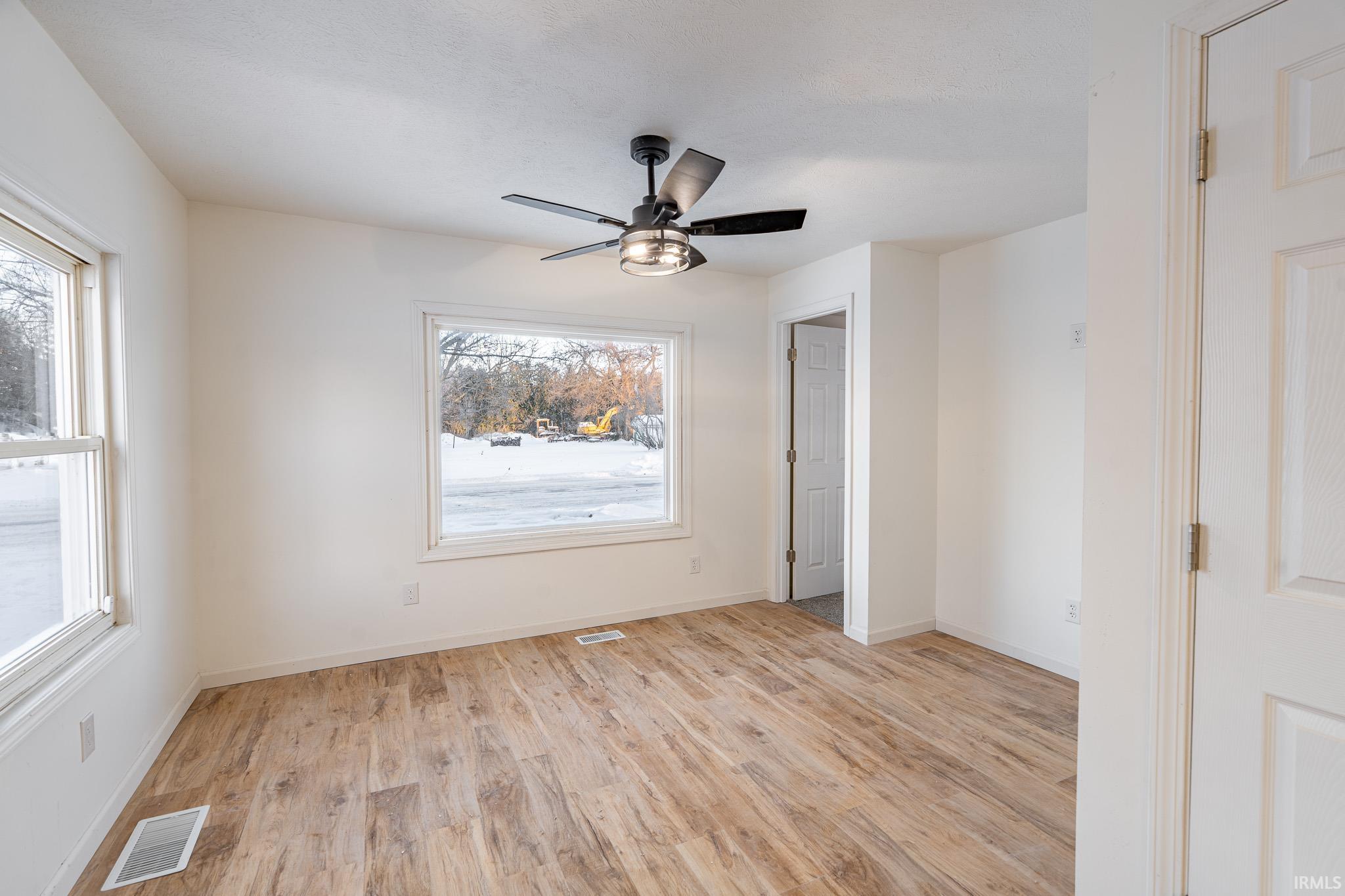 308 Pine Street Akron, IN 46910 - Photo 5 of 15