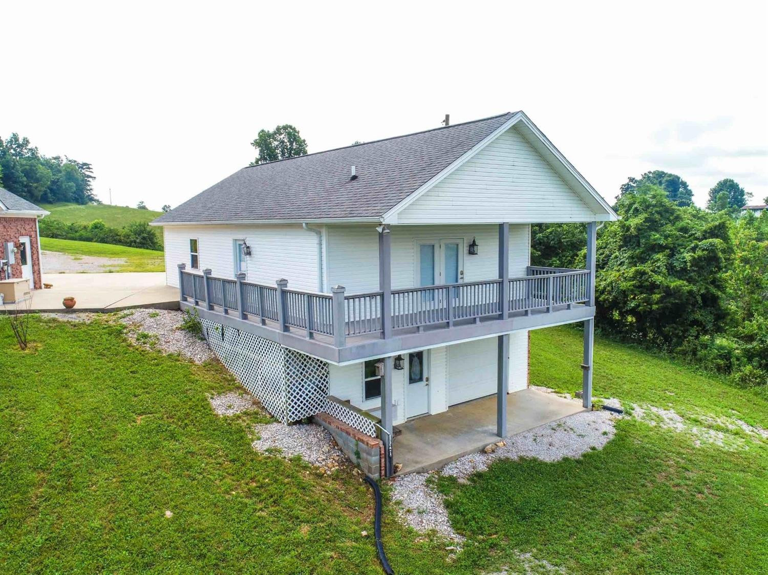 1472 Greasy Ridge Road Stanford, KY 40484 - Photo 18 of 77 Photo 18