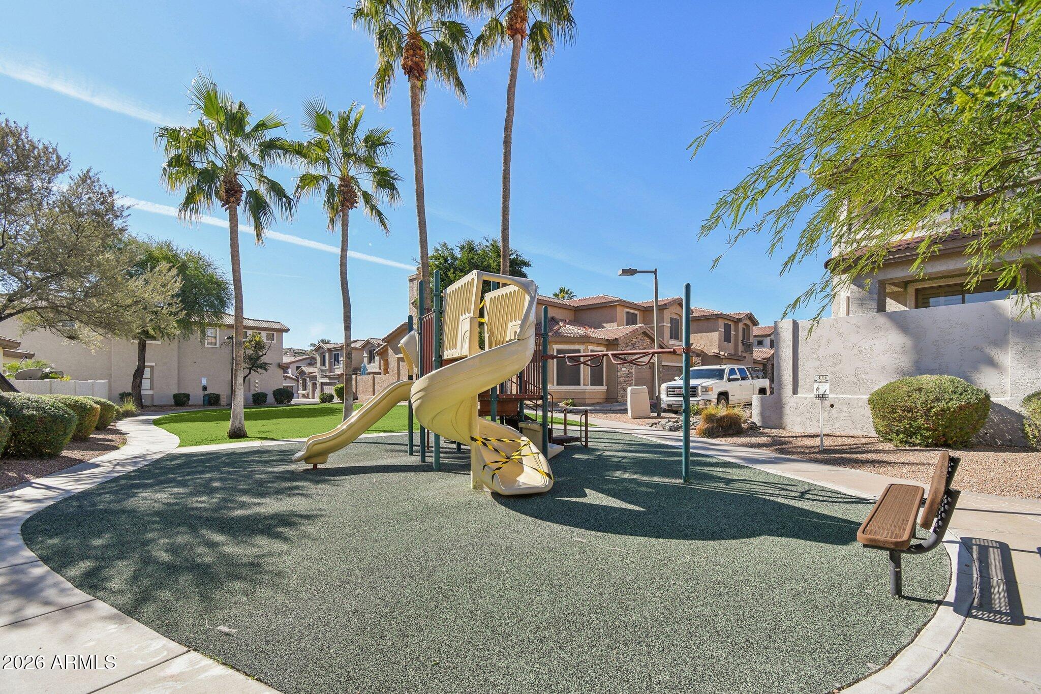 1024 East Frye Road, Unit 1039 Phoenix, AZ 85048 - Photo 28 of 32 a view of outdoor space with seating