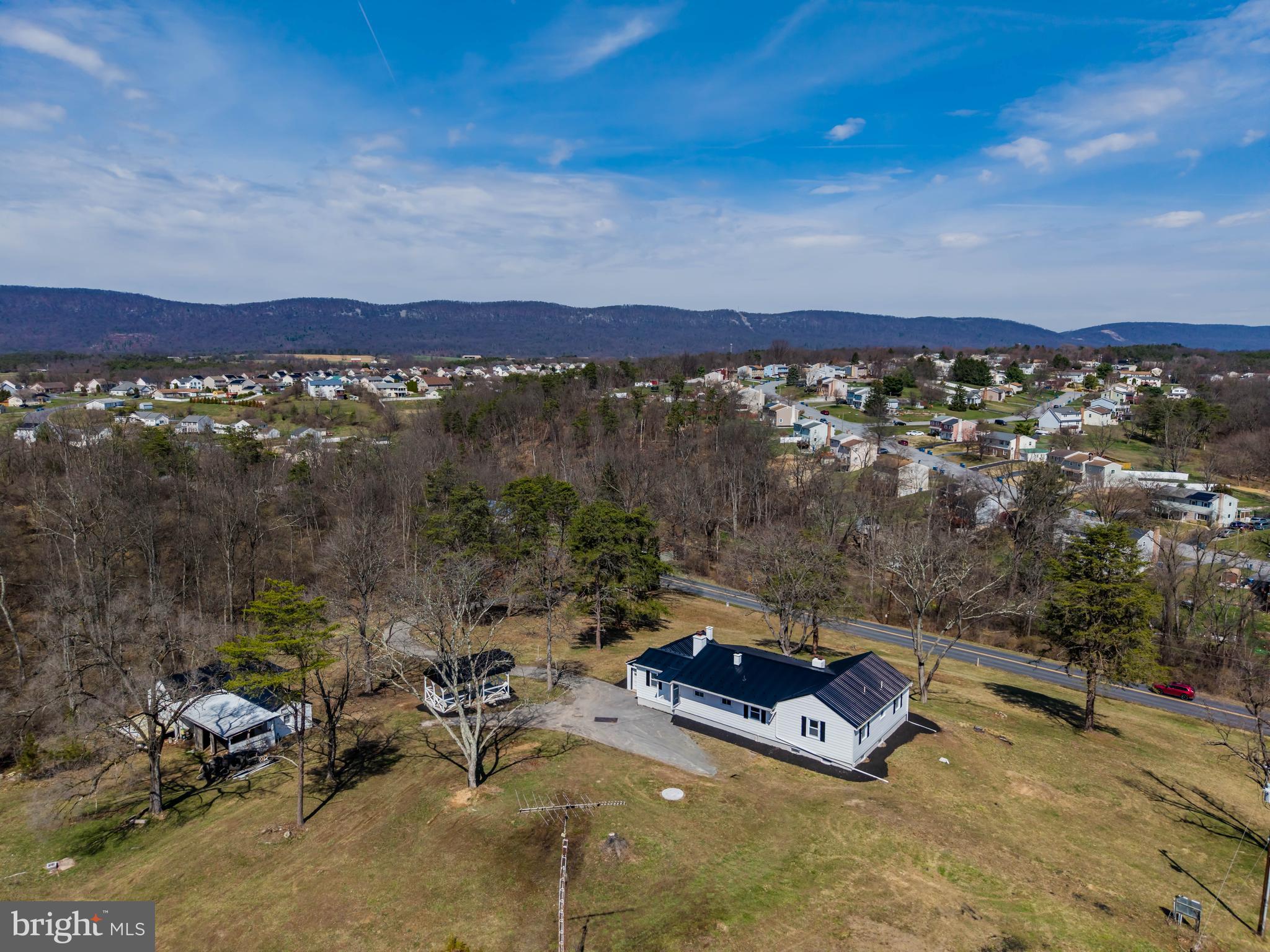 160 Wertz Run Road Carlisle, PA 17013 - Photo 10 of 44 Gallery Image 10