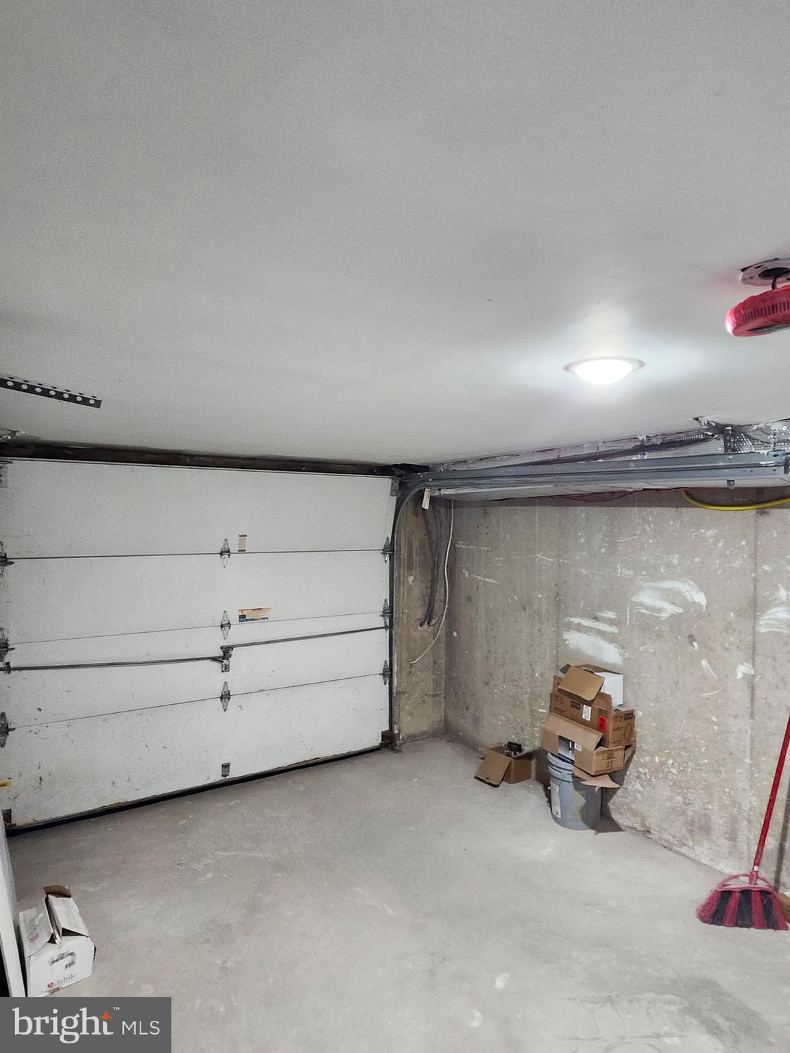2713 East Country Club Road Philadelphia, PA 19131 - Photo 26 of 27 Gallery Image 26