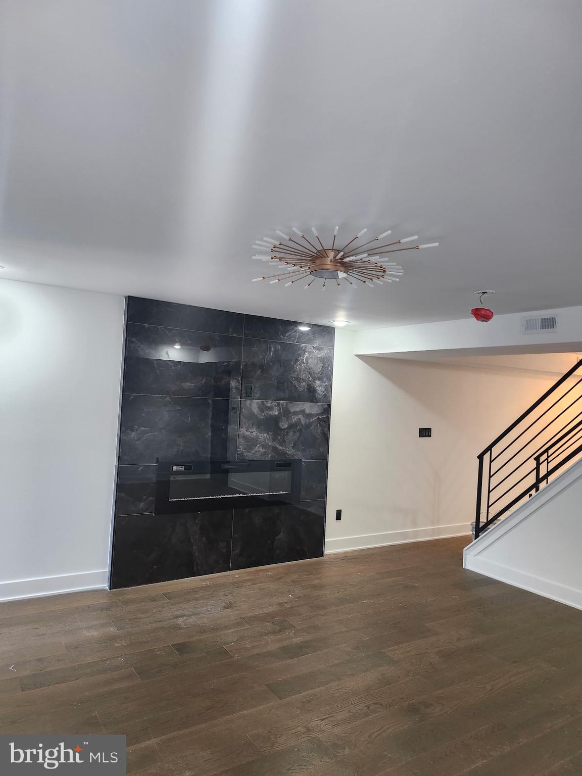 2713 East Country Club Road Philadelphia, PA 19131 - Photo 5 of 27 Gallery Image 5