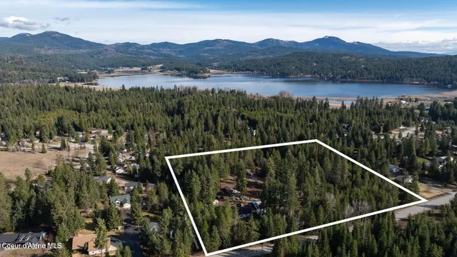 $739,900 | 18179 West Rice Avenue, Post Falls, ID 83854