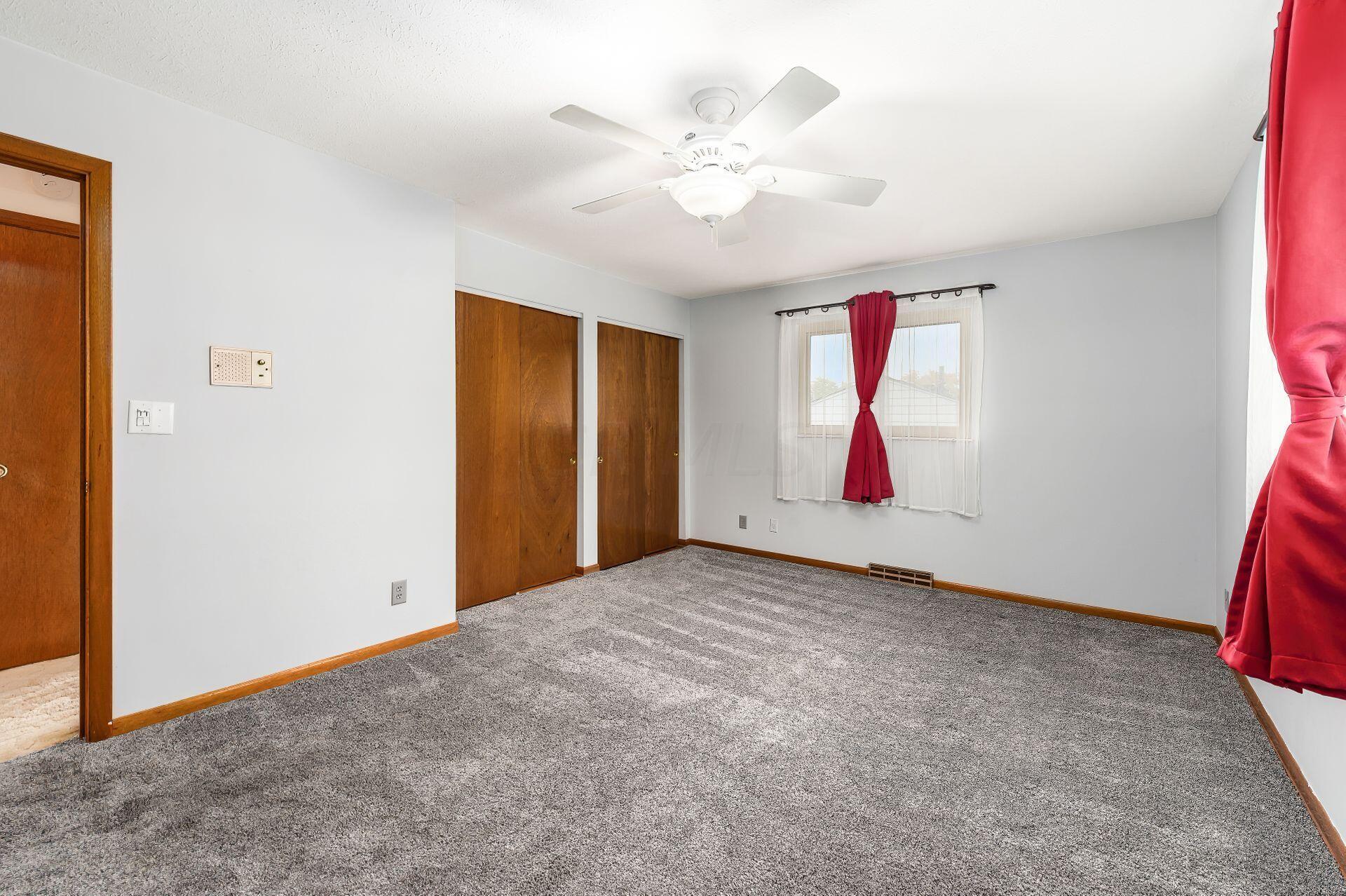5355 Karl Road Columbus, OH 43229 - Photo 22 of 39 BEDROM 1 WITH CEILING FAN