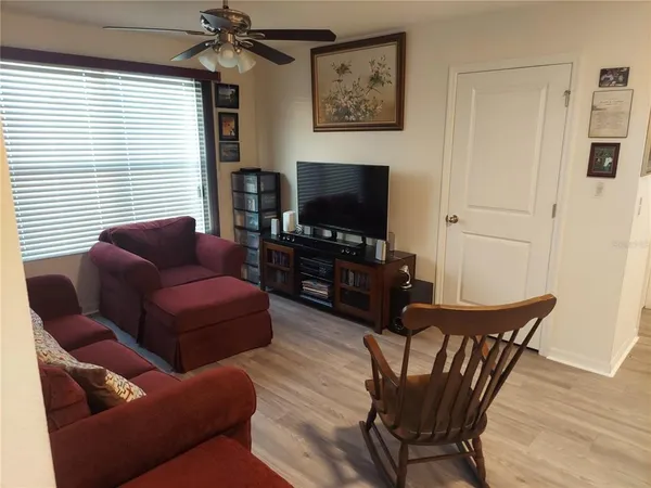 a view of walk in closet