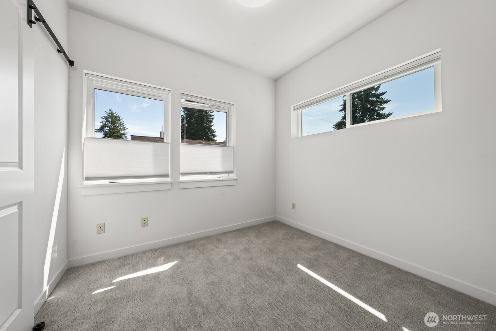 13211 1st Avenue Northwest, Unit 2 Seattle, WA 98177 - Photo 16 of 19