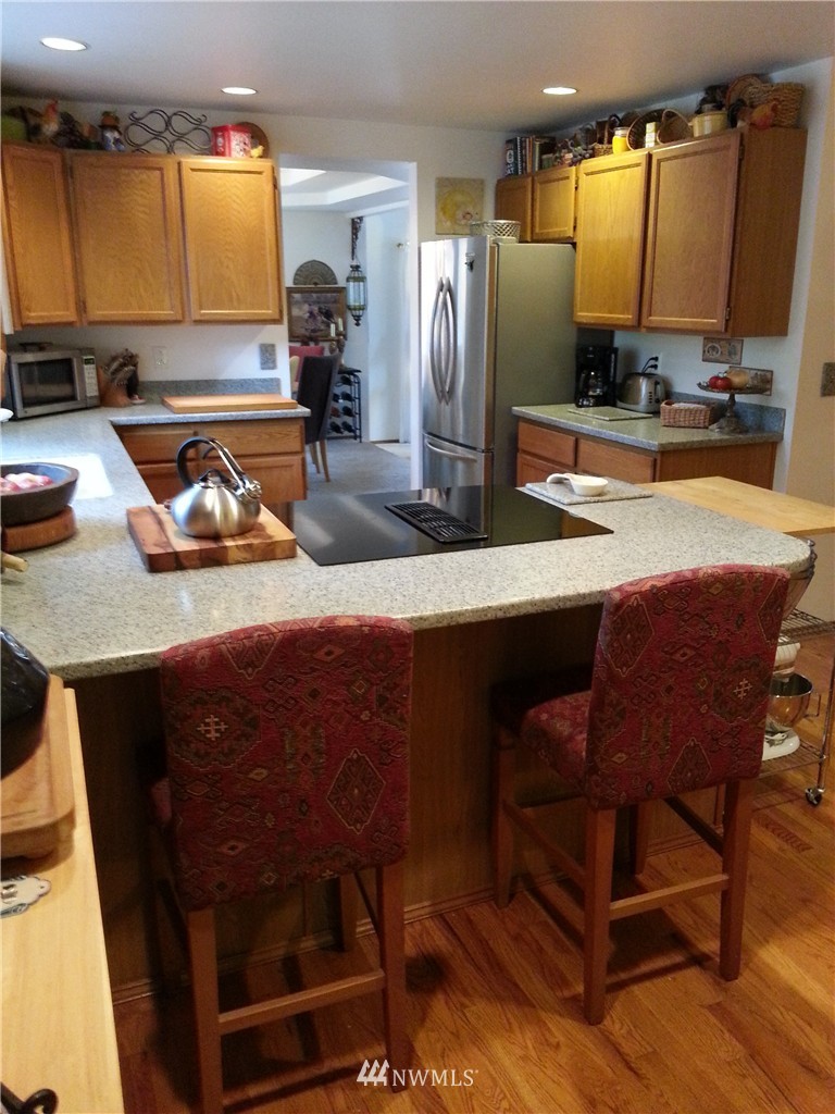 14329 166th Place Southeast Renton, WA 98059 - Photo 5 of 13