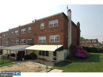 12011 Medford Road Philadelphia, PA 19154 - Photo 2 of 11 Exterior Back