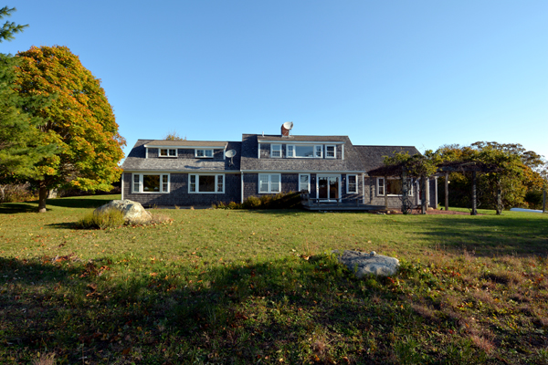 7 South Ridge Road Chilmark, MA 02535 - Photo 3 of 18 Gallery Image 3
