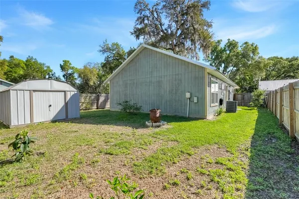 $220,000 | 342 Northwest 9th Avenue, Webster, FL 33597