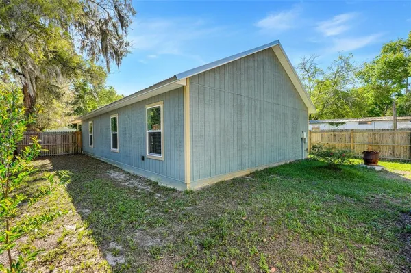 $220,000 | 342 Northwest 9th Avenue, Webster, FL 33597