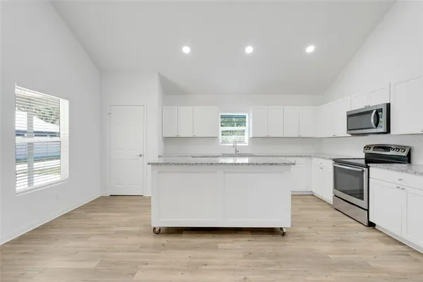 $220,000 | 342 Northwest 9th Avenue, Webster, FL 33597