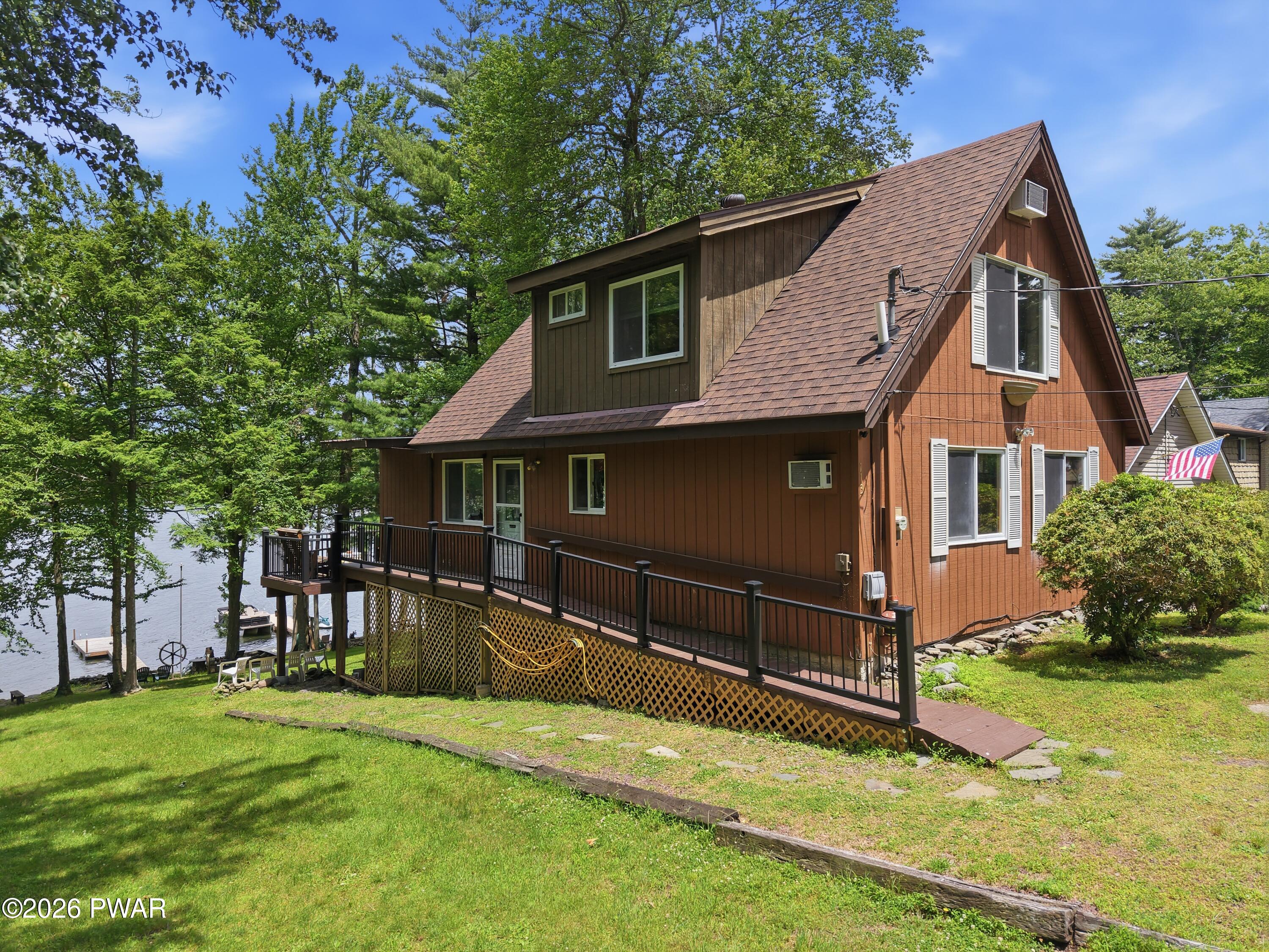 113 Paradise Road West Greentown, PA 18426 - Photo 4 of 70