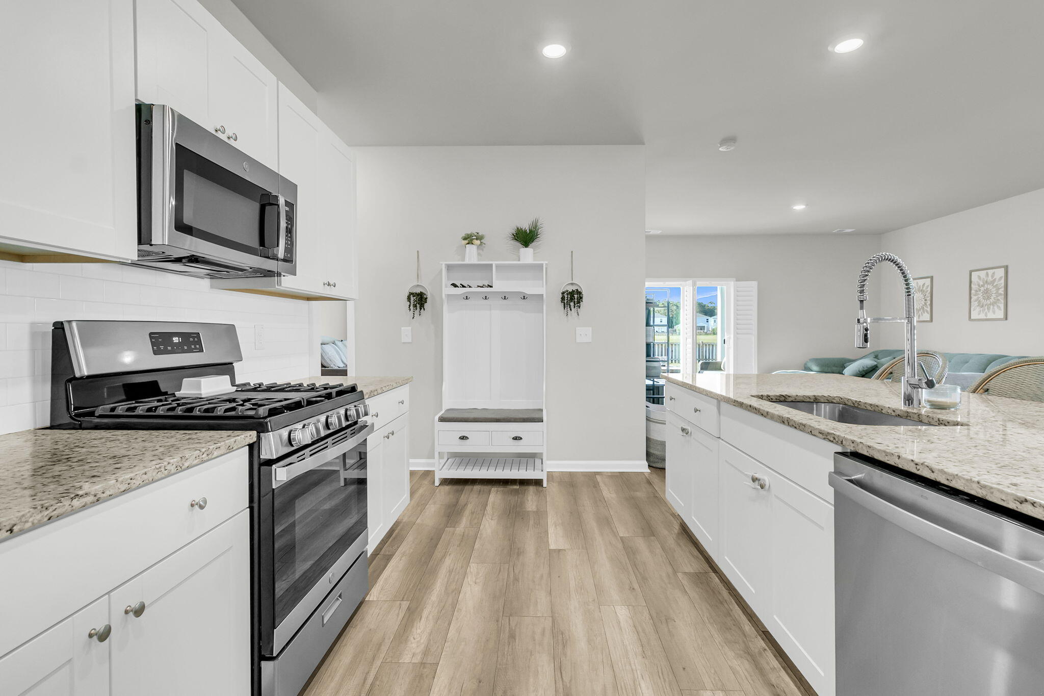 548 Spanish Wells Road Summerville, SC 29486 - Photo 2 of 48 CREM - 548 Spanish Wells Rd-42