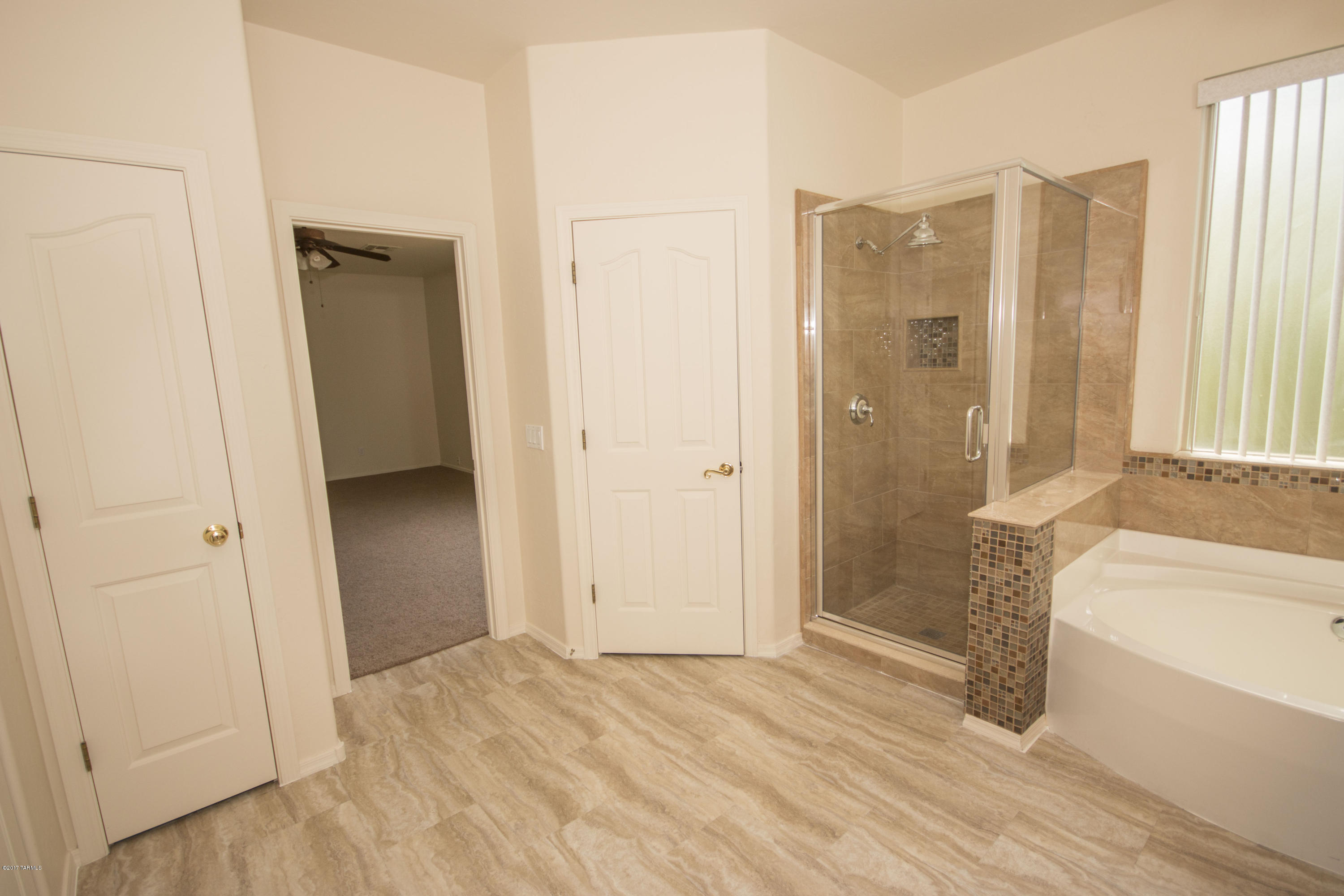 3329 North Bear Spring Trail Tucson, AZ 85745 - Photo 16 of 28
