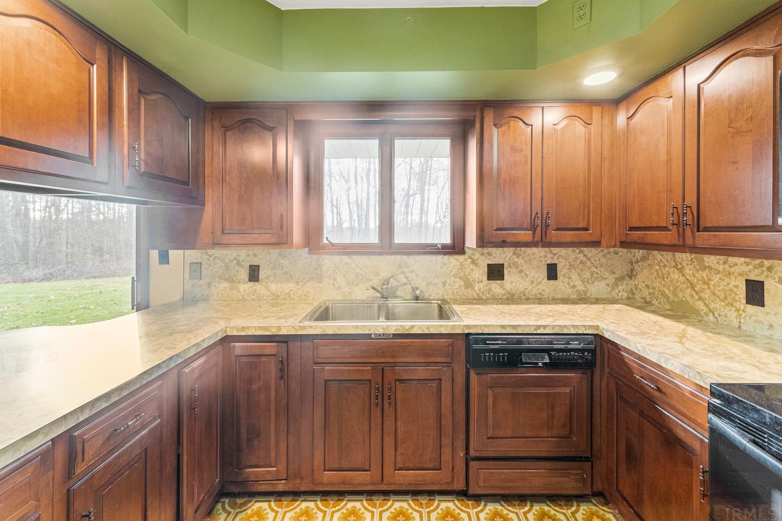 24225 New Road South Bend, IN 46614 - Photo 16 of 36