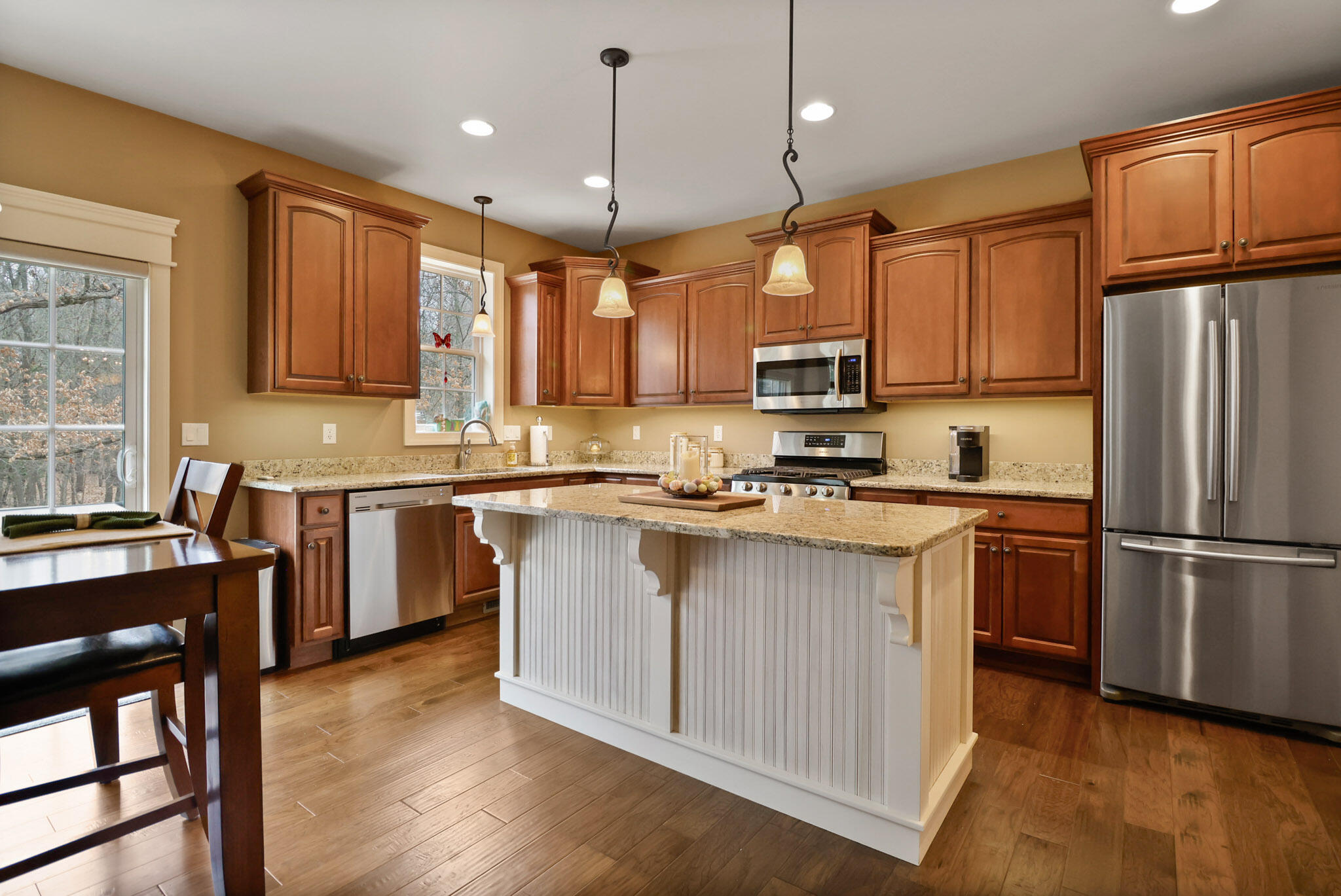 7344 Fieldstone Drive Demotte, IN 46310 - Photo 4 of 30 2048x1369