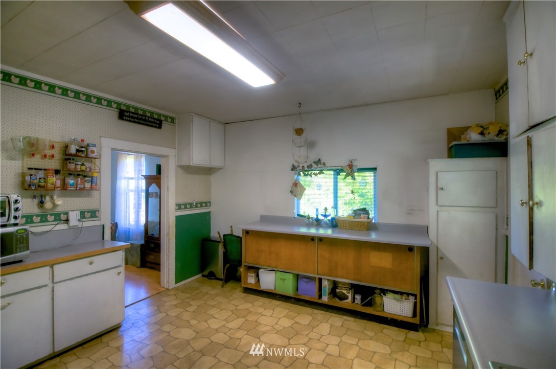 9840 Littlerock Road Southwest Olympia, WA 98512 - Photo 9 of 20 Gallery Image 9
