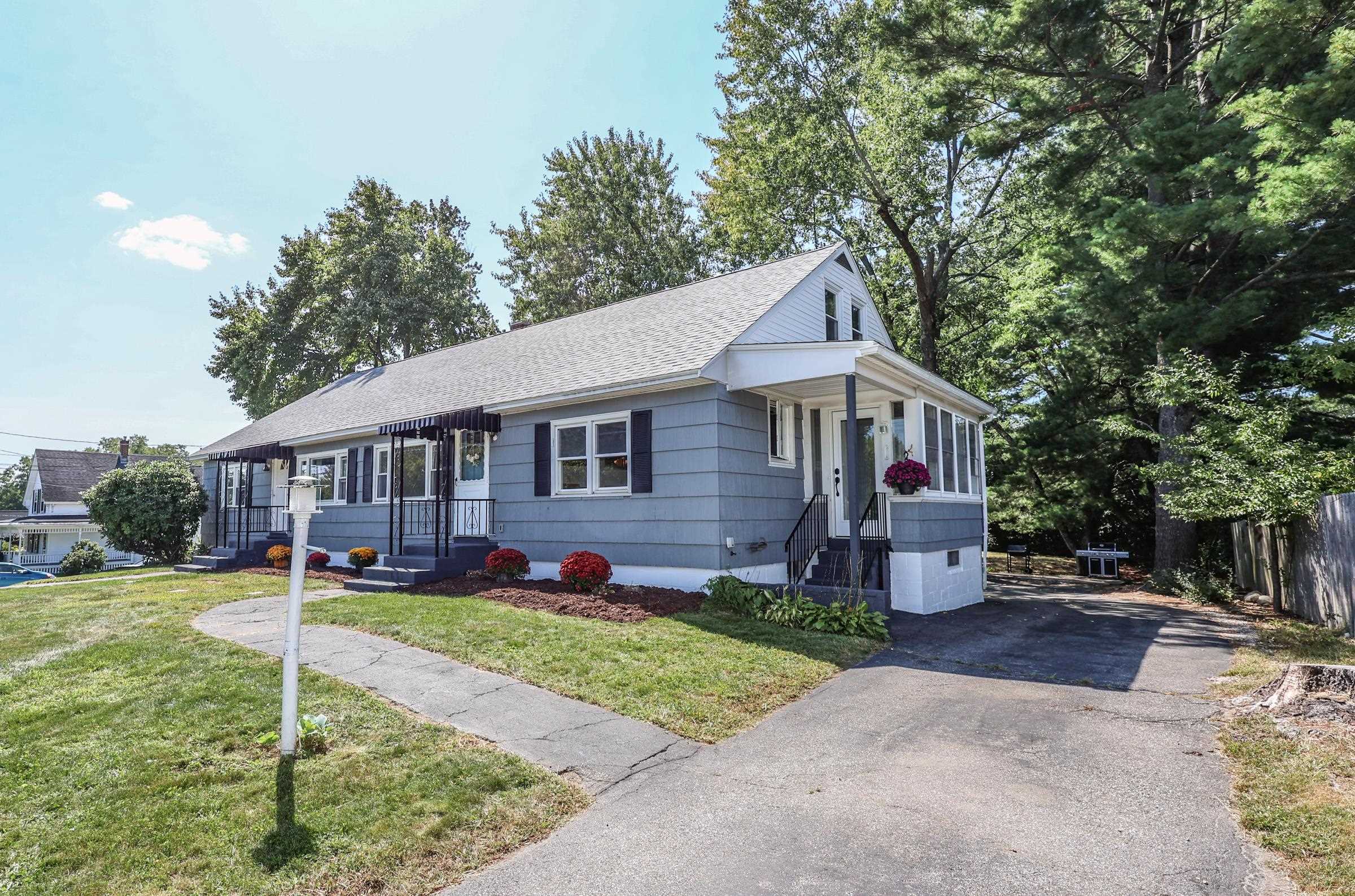 283-285 South Mammoth Road Manchester, NH 03109 - Photo 2 of 38 Gallery Image 2