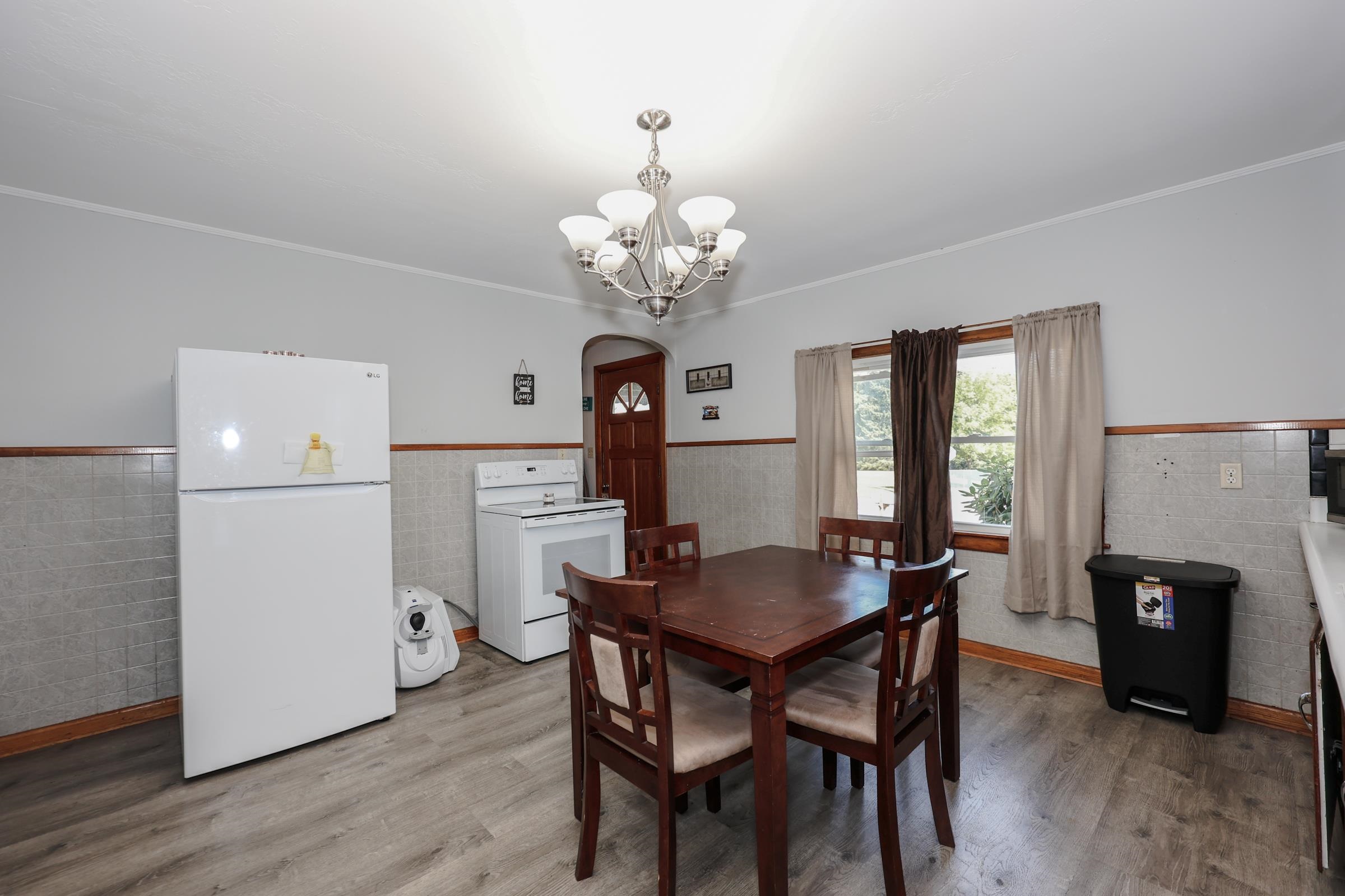 283-285 South Mammoth Road Manchester, NH 03109 - Photo 21 of 38 Gallery Image 21