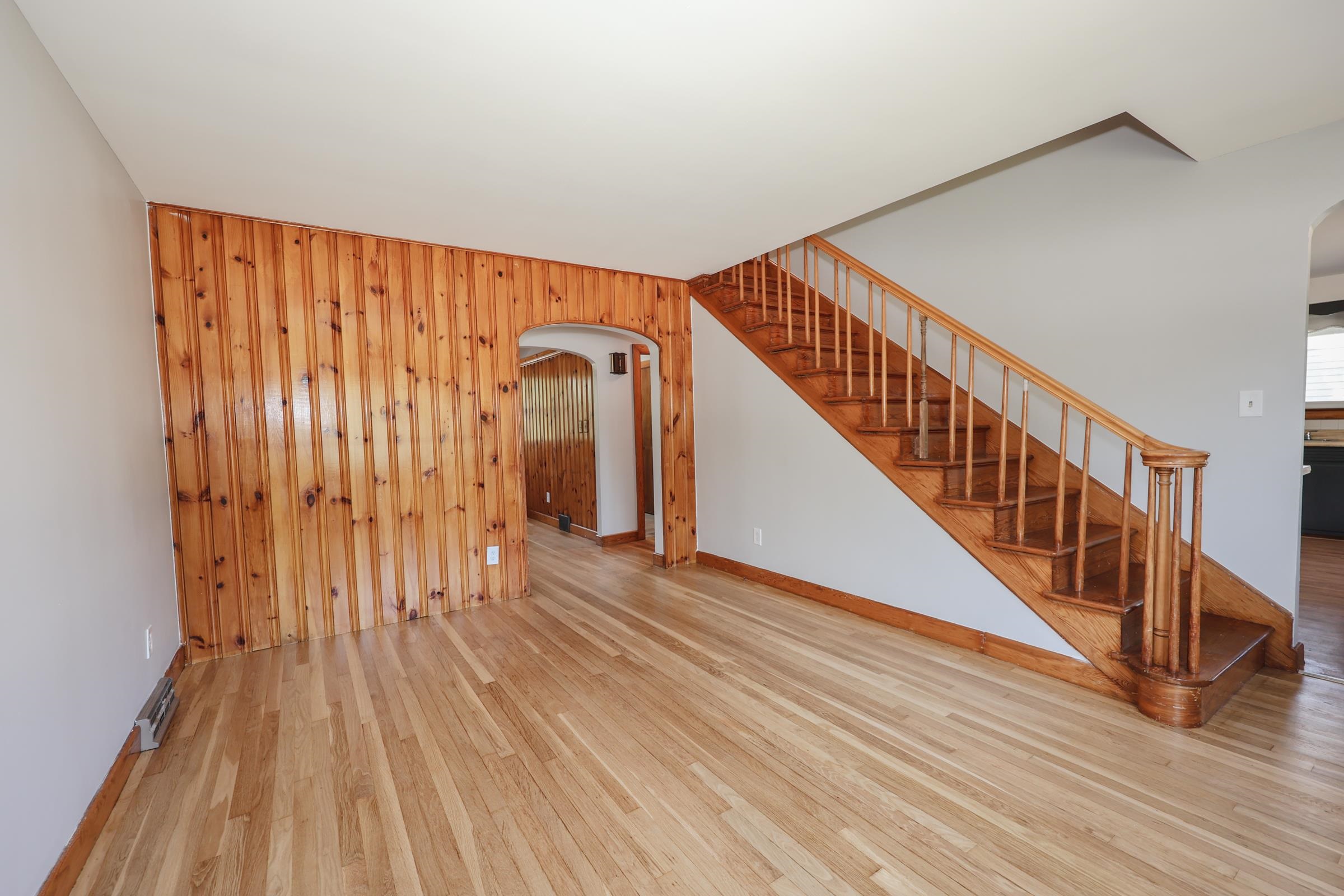 283-285 South Mammoth Road Manchester, NH 03109 - Photo 5 of 38 Gallery Image 5