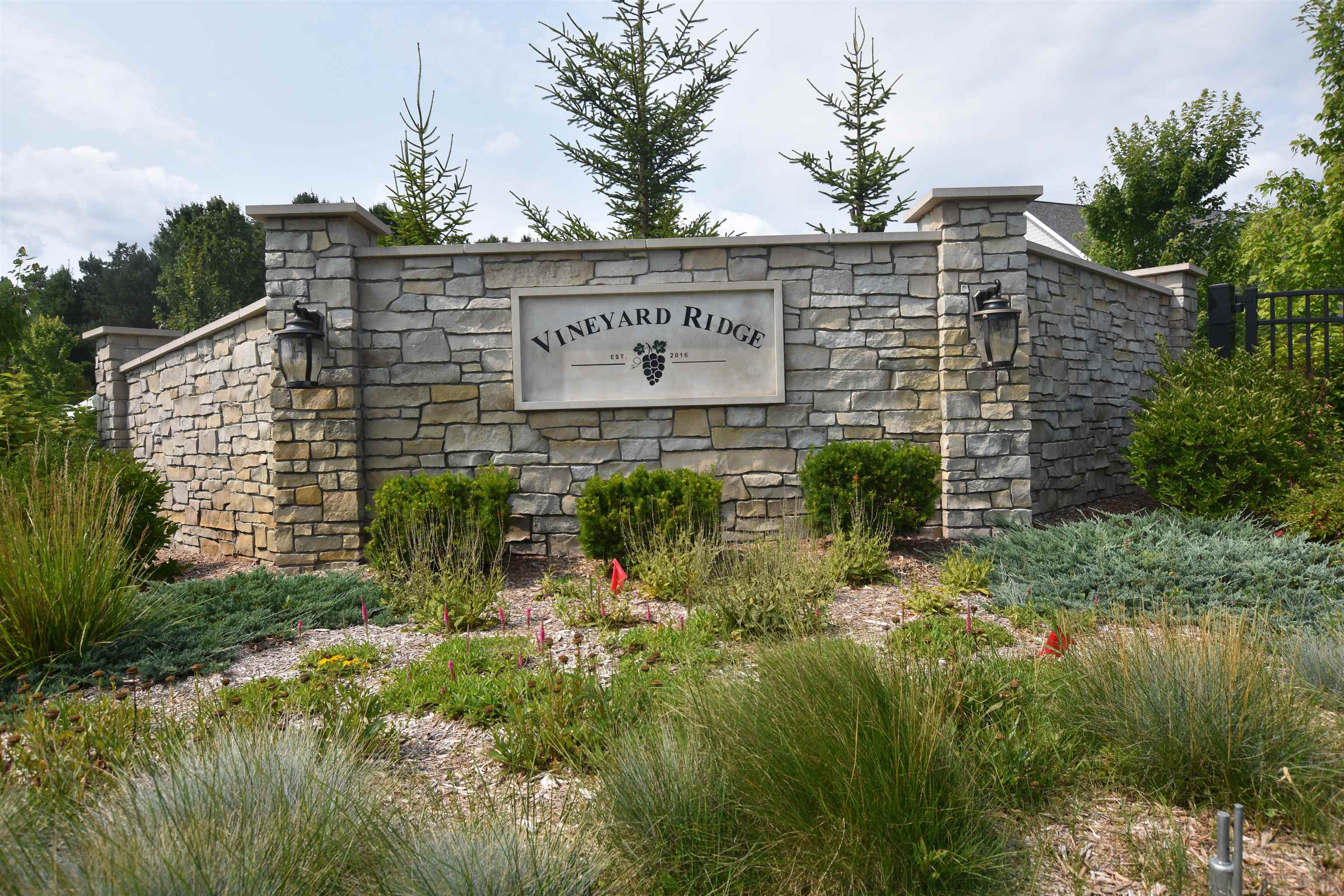 142 Vineyard Ridge Drive Traverse City, MI 49686 - Photo 15 of 15 1923336-6ccb3df9-6aae-4cd2-bed5-d462817e3617.JPG