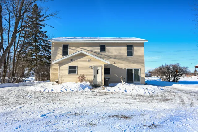 $295,000 | 320 8th Avenue, Foley, MN 56329