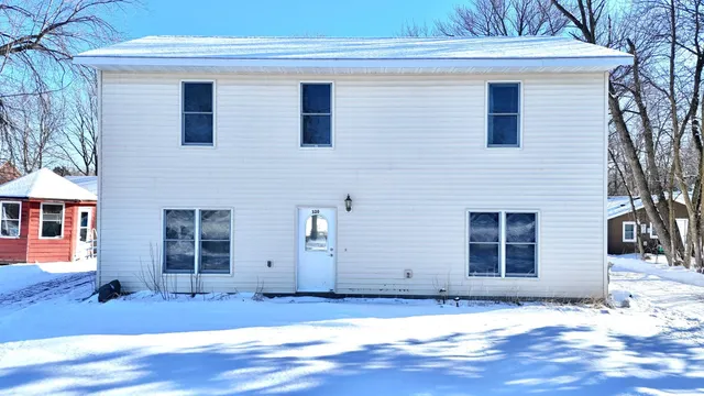 $295,000 | 320 8th Avenue, Foley, MN 56329