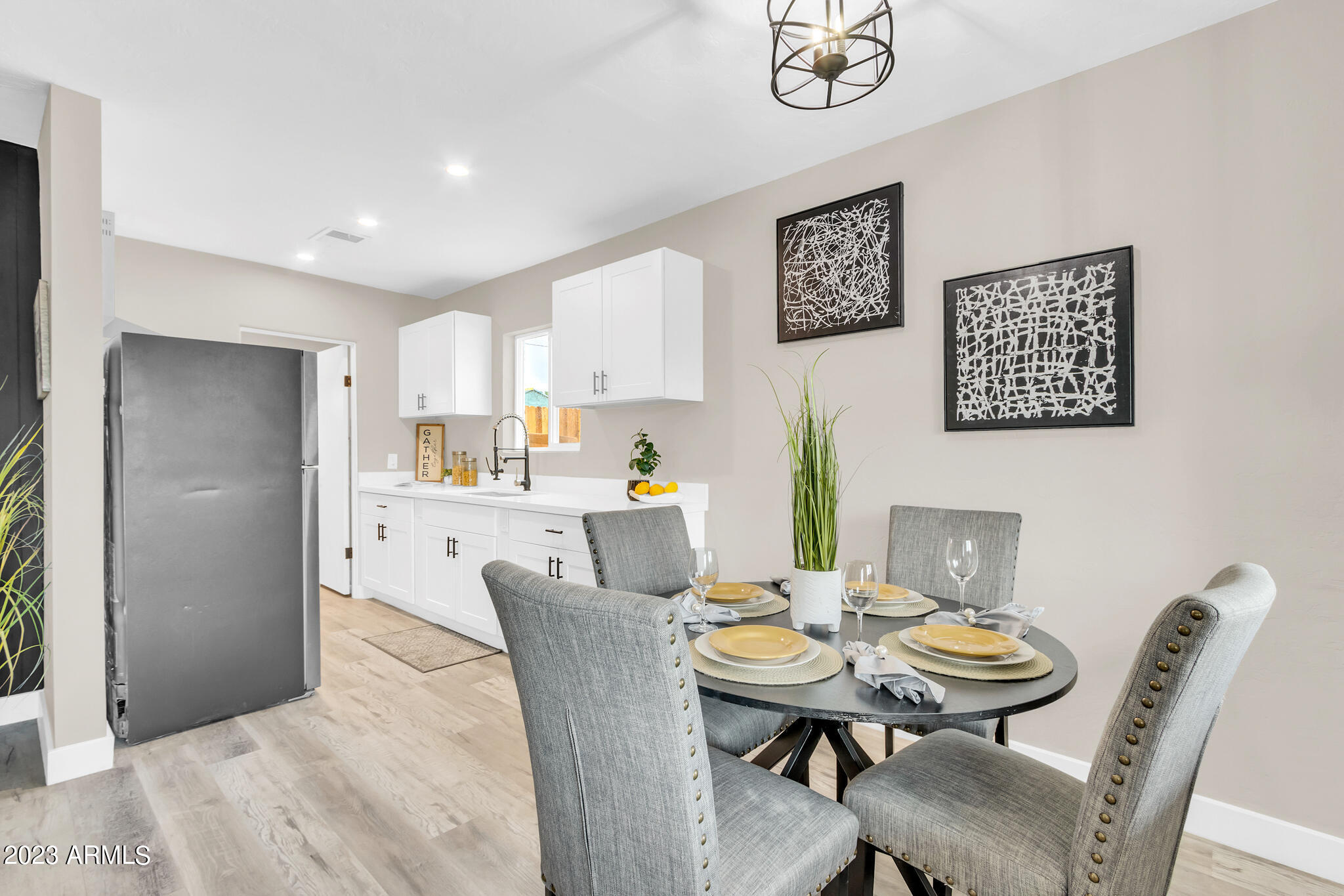 3106 West Fillmore Street Phoenix, AZ 85009 - Photo 12 of 21 3106 w fillmore St-10