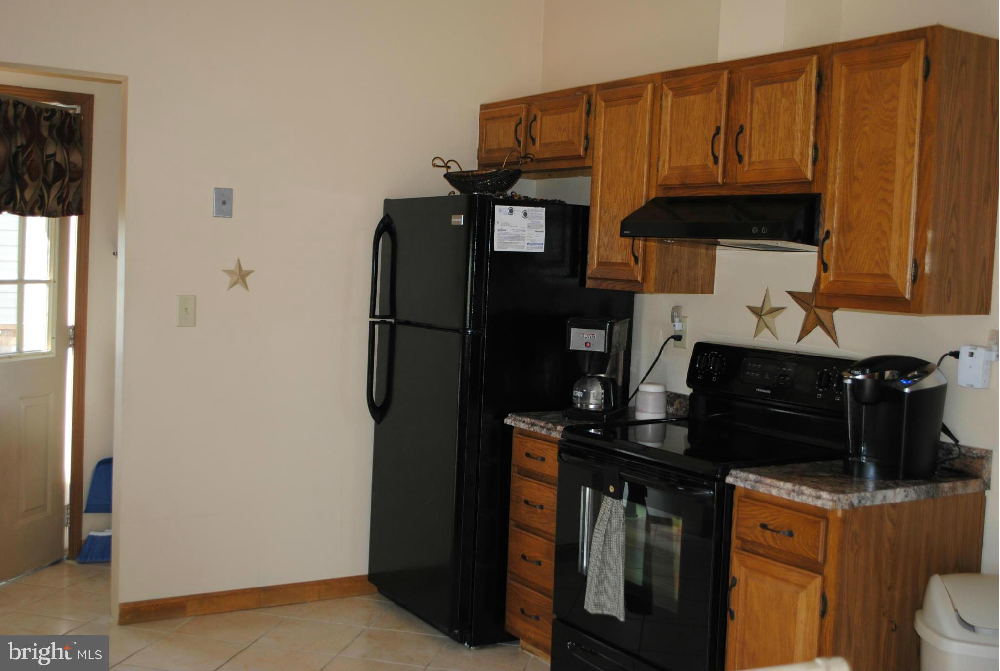6927 Back Landing Road Hurlock, MD 21643 - Photo 6 of 20 Kitchen