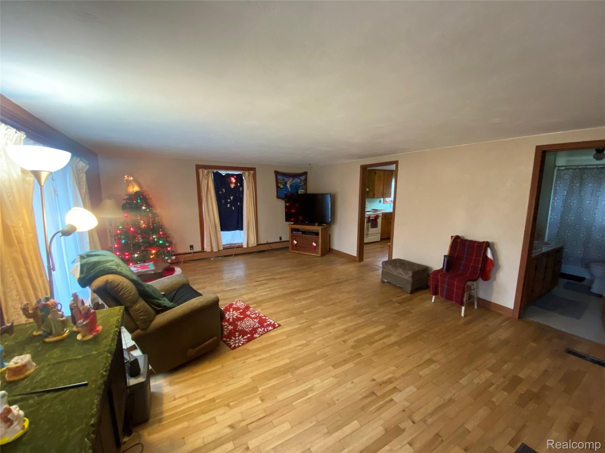 4096 Blood Road Metamora, MI 48455 - Photo 17 of 39 IMG_0665.jpg