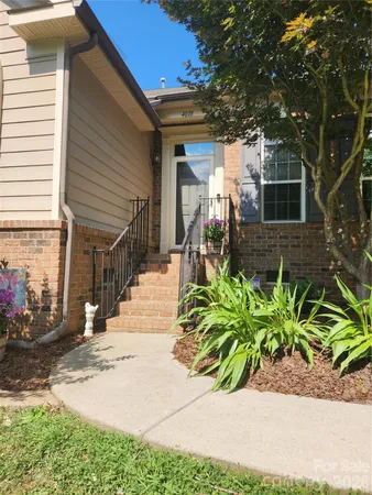 $575,000 | 4018 Harmattan Drive, Denver, NC 28037